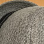 Haiku: Hängt ein Hut am Ständer im Wartezimmer eines Nervenarztes. Tag für Tag, Woche für Woche, Monat für Monat. Das gibt uns zu denken.